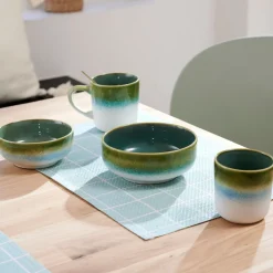 Jessie Green Taza Verde
