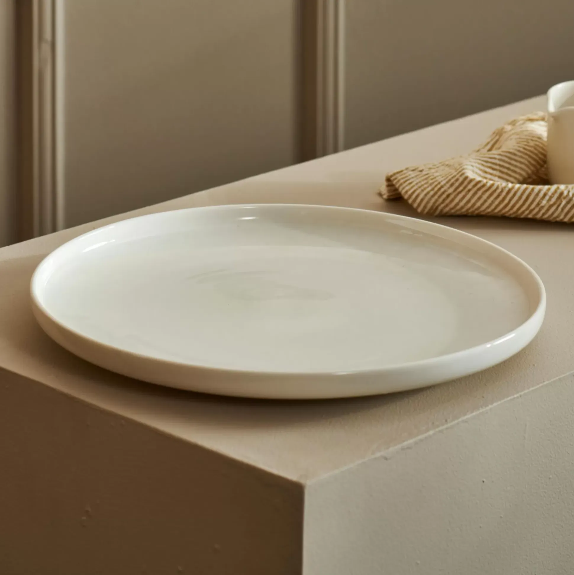 Moon Plato Blanco